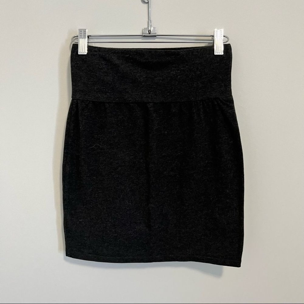 Aritzia Talula Dark Grey High Waist Bodycon Mini Skirt - Picture 4 of 9